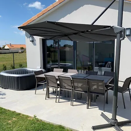 Sur Mer, Piscine Et De Juin A Septembre וילה